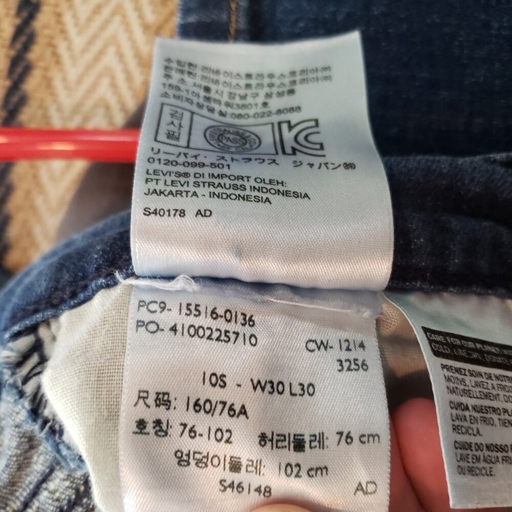 Levi's Bootcut Jeans Women 10 Blue Denim 515 Mid Rise 5 pocket Red Tag - Picture 7 of 7